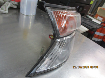 Nissan GU Patrol Genuine Left Hand Indicator Park Light Assembly New Part