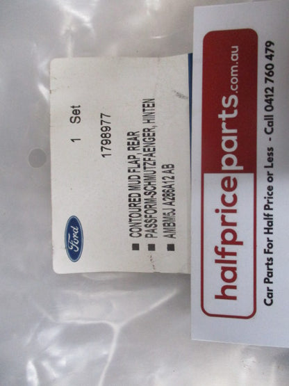 Ford Focus LZ Genuine Rear Contoured Mudflap Assembly Kit New Part