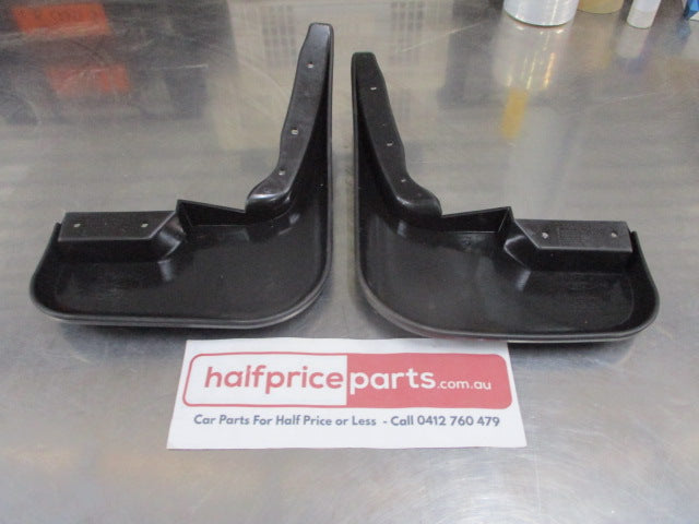 Ford Transit VH/VJ Genuine Front Mudflaps Set (No Screws) New Part