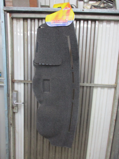 Shevron Dash Mat (Grey) Suits Holden CG Captiva 7 Series I-II New Part