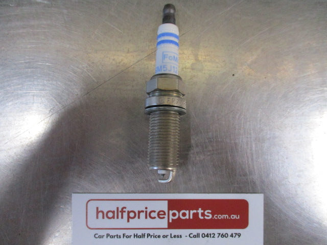 Ford Focus / Mondeo Genuine Spark Plug - New Part