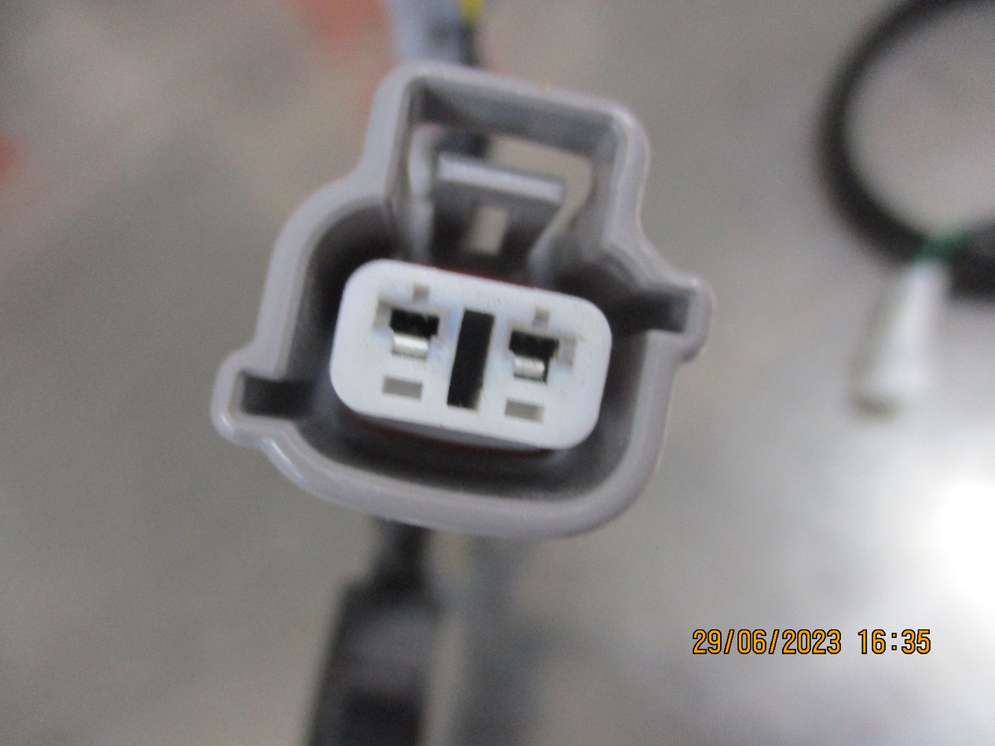 Toyota Hilux SR-Workmate Genuine Bull Bar Patch Wiring New Part