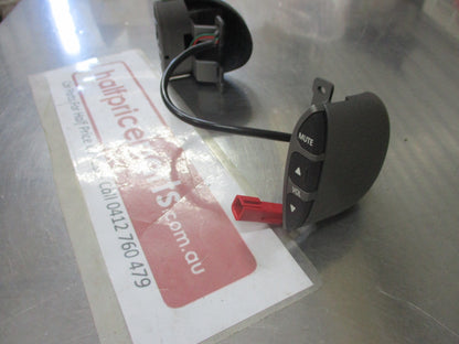 Holden VX Commodore Genuine Steering Wheel Controllers New Part
