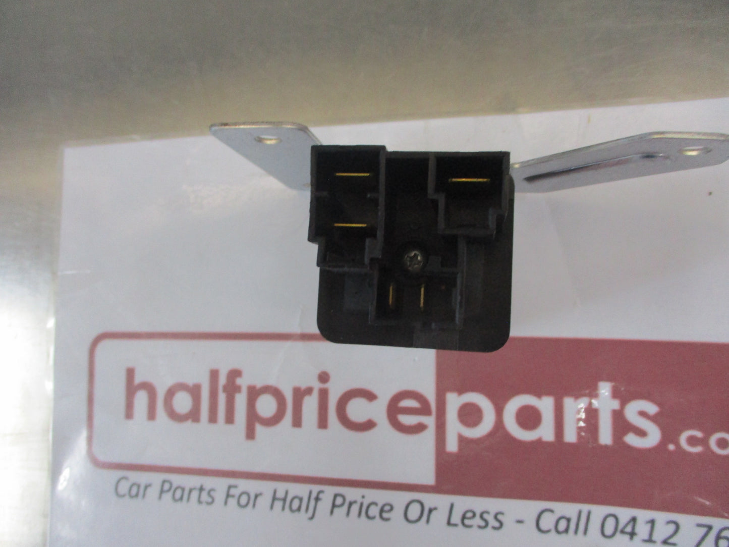 Nissan GQ Y60 Patrol Genuine Relay Double Plug New Part
