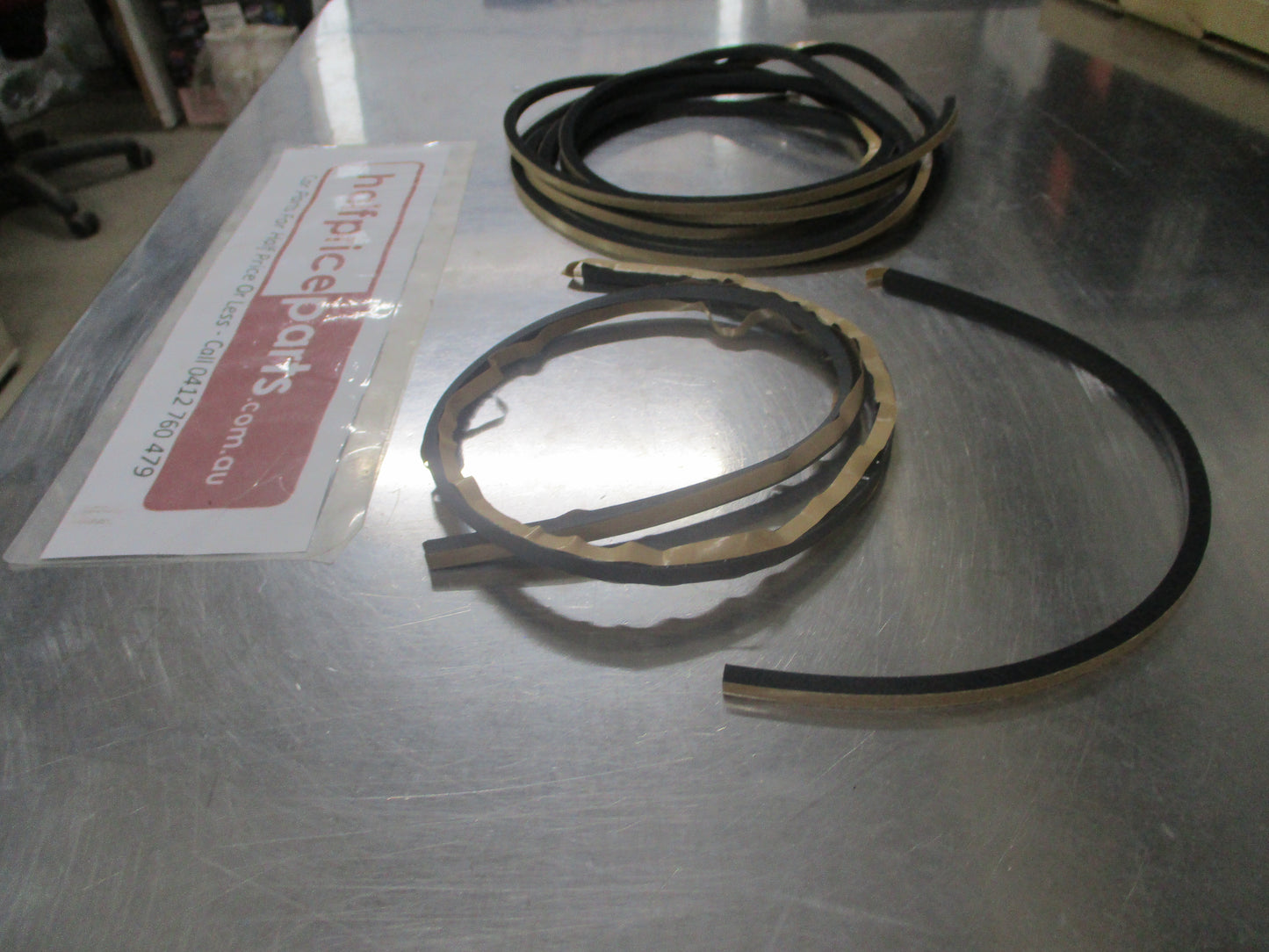 Honda Civic Genuine Rubber Set Front Windshield Dam New Part