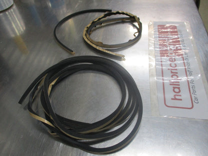 Honda Civic Genuine Rubber Set Front Windshield Dam New Part
