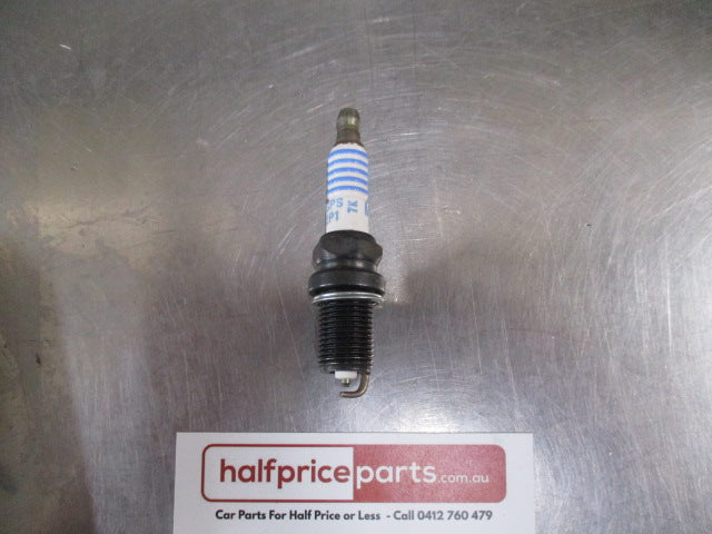 Ford Transit Genuine Platinum Spark Plug - New Part