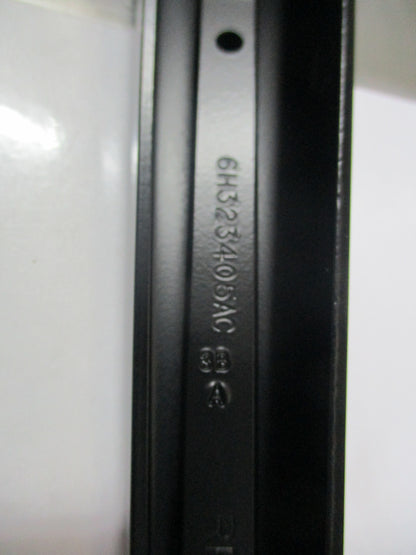 Range Rover Sport Genuine Passenger Front Wiper Arm New Part