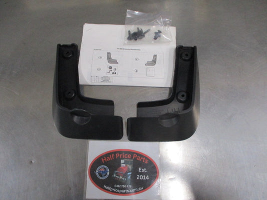 Hyundai Genesis Genuine Rear Mud Flap Set With Fitting Kit New Part
