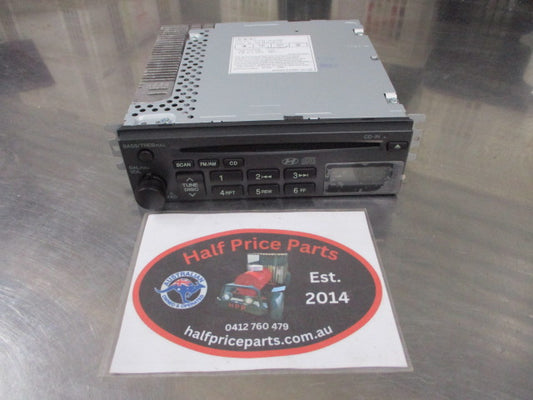 Hyundai Santa Fe Genuine Radio Unit With CD Assembly New Part