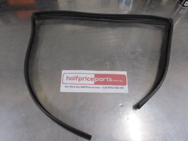 Holden VE/WM/VF/WN Commodore/Statesman Genuine Front Left Hand Door Upper Weatherstrip New Part
