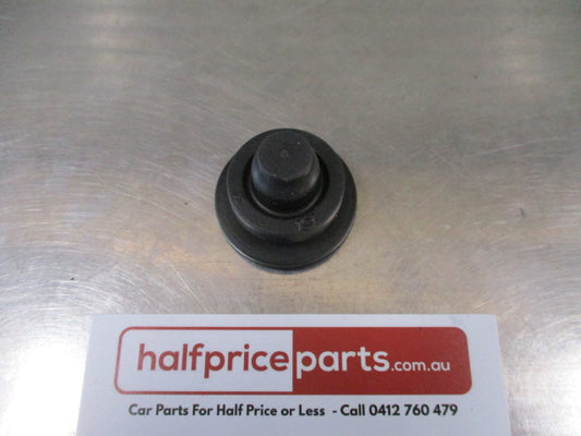 Ford Kuga Genuine Cylinder Head Cover Grommet - New Part