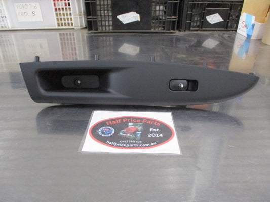 Hyundai i20 Genuine Passenger Left Hand Front Door Window Switch Trim New Part