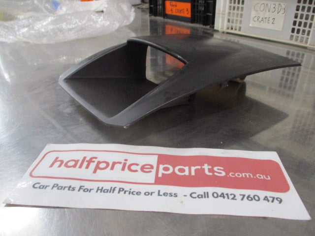Ford Fiesta Genuine Center Dash Surround Missing 4 Clips Used Part