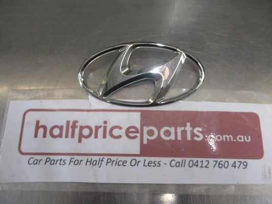 Hyundai i30 Genuine Chrome Tail Gate Boot Emblem New Part