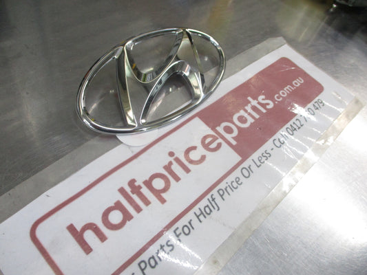 Hyundai i30 Genuine Chrome Tail Gate Boot Emblem New Part