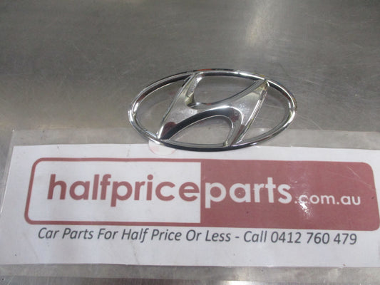 Hyundai Accent/Elantra/Sonata/Tucson Genuine Chrome Front Grille Emblem New Part