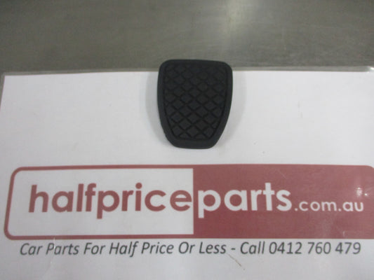 Subaru Impreza-Forester-Genuine Brake/Clutch Pedal Rubber New Part