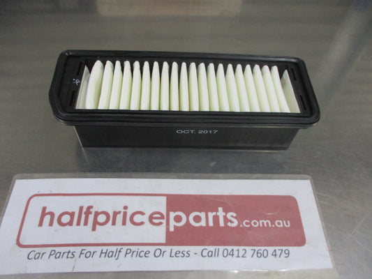 Suzuki Celerio 1.0 Ltr Genuine Engine Air Filter New Part