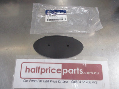 Hyundai Accent Genuine Front Grille Mesh Radiator Emblem Mounting Plate New Part