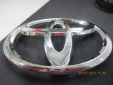 Toyota Rav4 Genuine Front Chrome Grille Emblem New Part