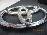 Toyota Rav4 Genuine Front Chrome Grille Emblem New Part