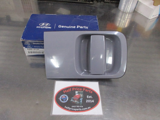 Hyundai iLoad Genuine Right Hand Rear Outer Sliding Door Handle New Part