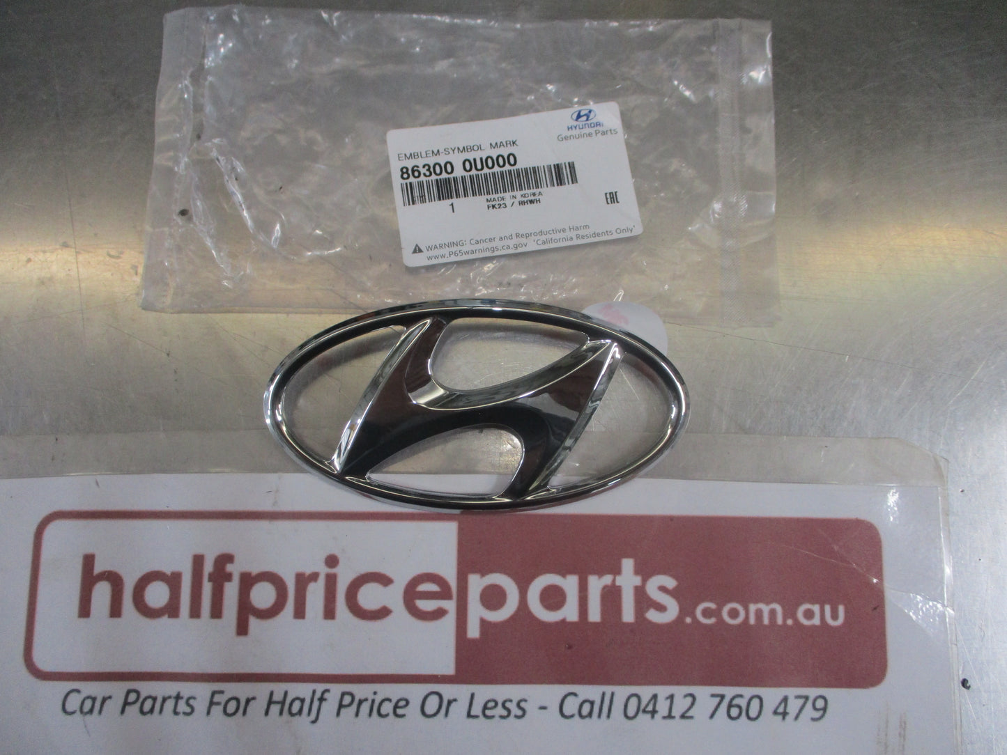 Hyundai Accent Sedan Genuine Rear Chrome Boot Lid Emblem New Part