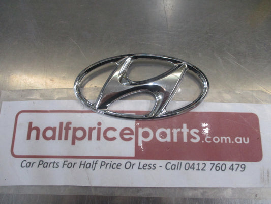 Hyundai Elantra/Tucson/Genesis/Santa Fe/Sonata Genuine Chrome Rear Boot Emblem New Part