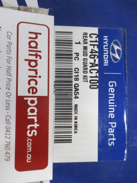 Hyundai i45 Genuine Rear Mud Guards With Fitting Kit New Part