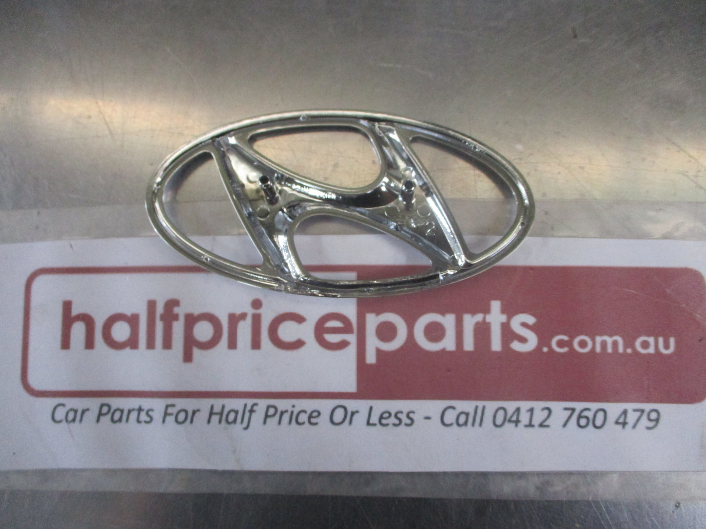 Hyundai Elantra/Tucson/Genesis/Santa Fe/Sonata Genuine Chrome Rear Boot Emblem New Part