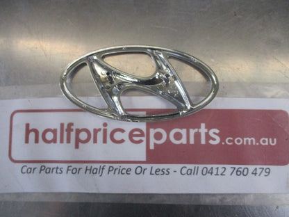 Hyundai Elantra/Tucson/Genesis/Santa Fe/Sonata Genuine Chrome Rear Boot Emblem New Part