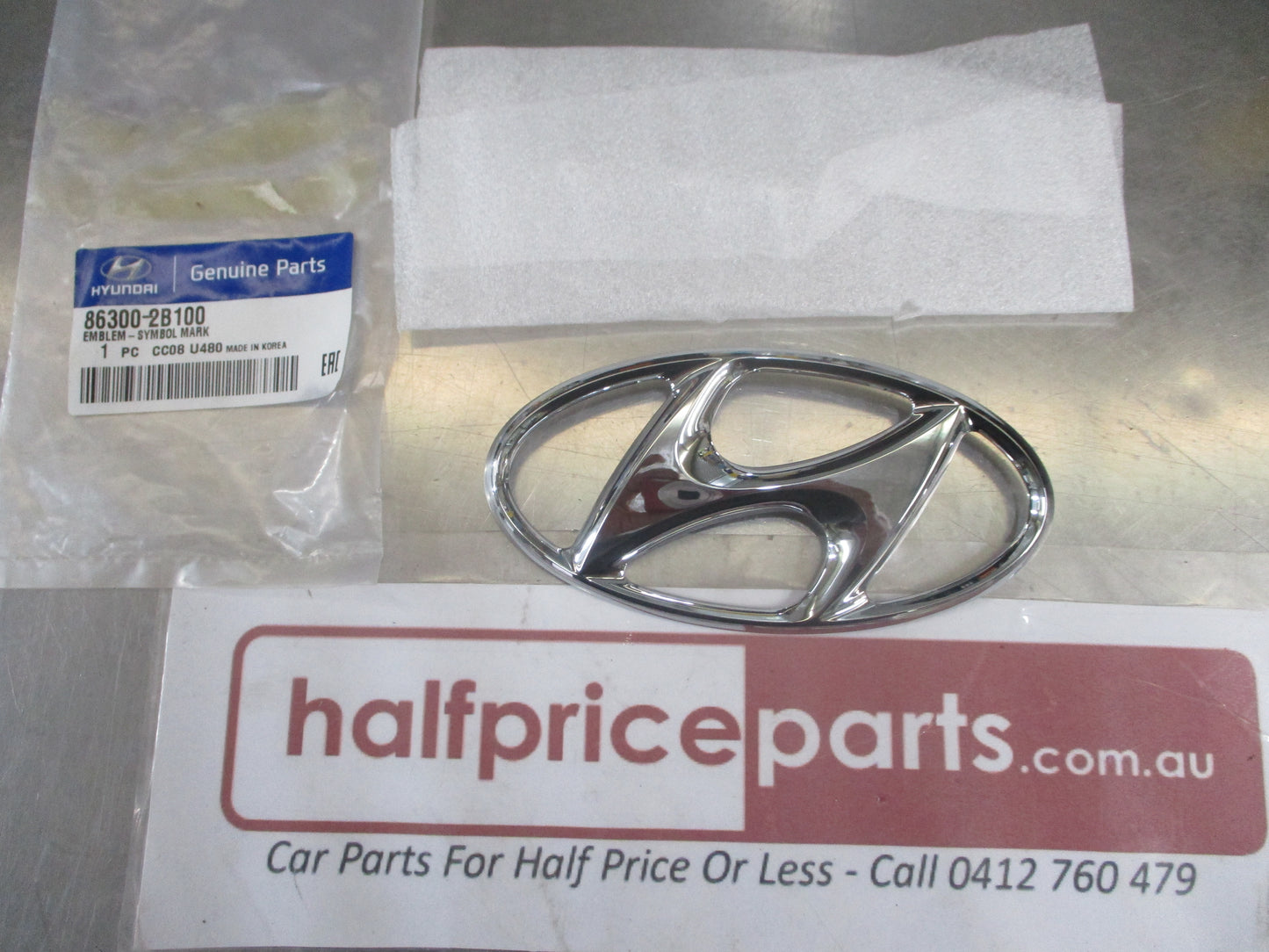 Hyundai Elantra/Tucson/Genesis/Santa Fe/Sonata Genuine Chrome Rear Boot Emblem New Part