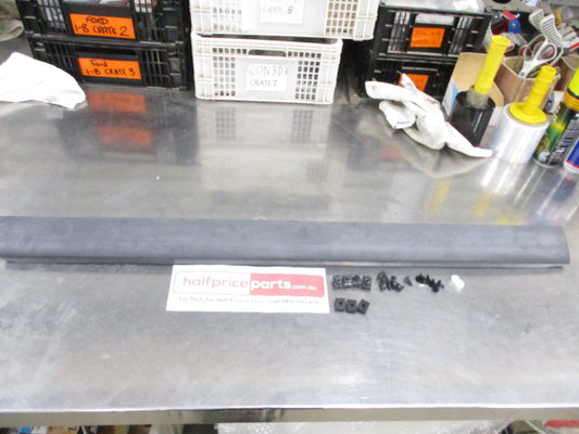 Mitsubishi Magna Genuine Left Hand Front Door Outer Door Moulding New Part