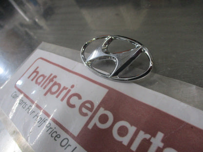 Hyundai Elantra/Accent/Sonata/Tiburon/Tucson Genuine Chrome Front Grille Emblem New Part