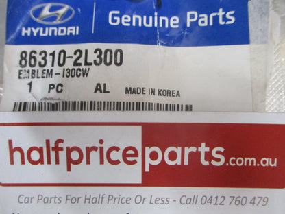 Hyundai i30 CW Genuine Rear Chrome Boot Lid Emblem New Part