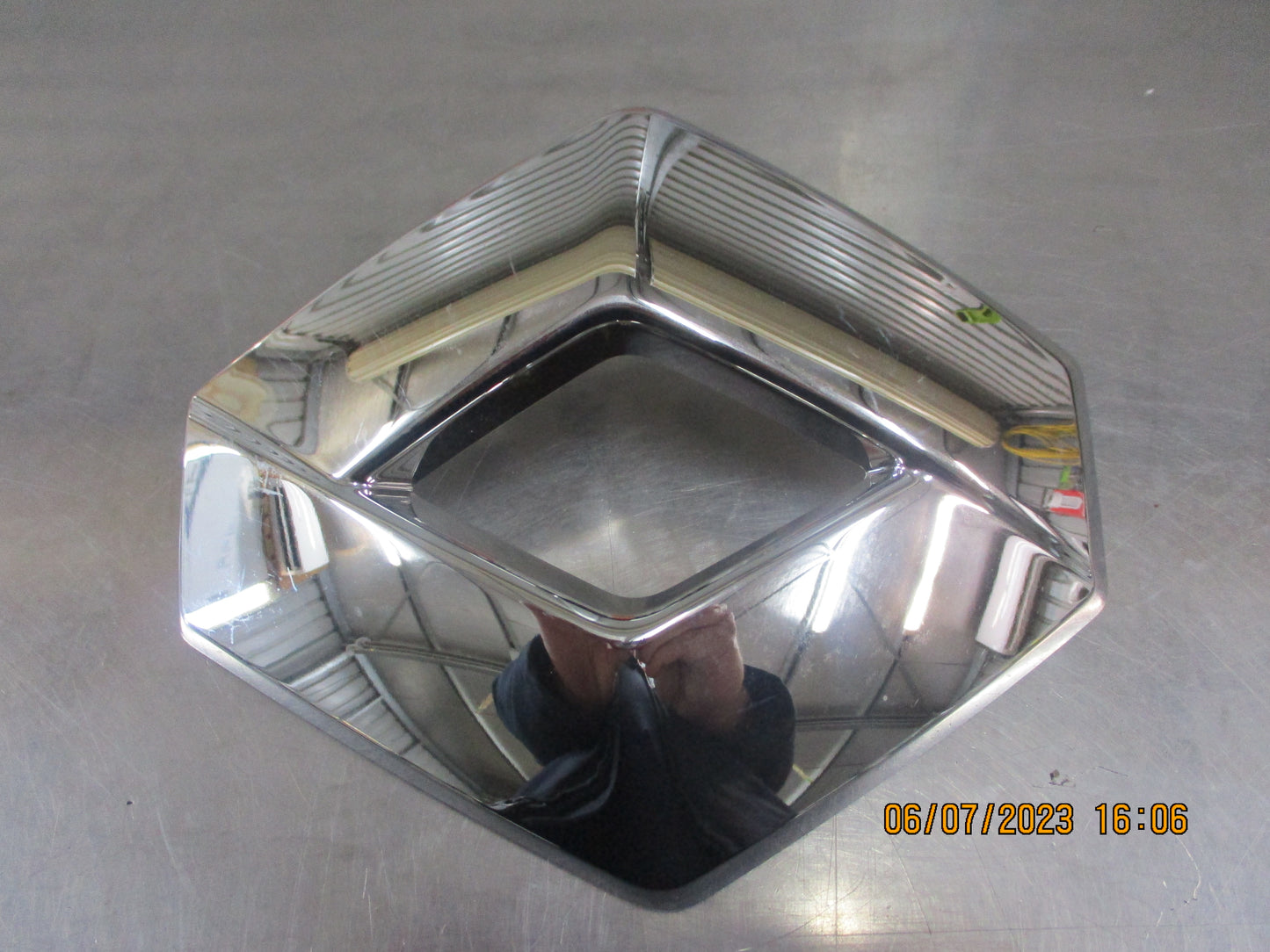 Renault Master III Genuine Front Grille Emblem Chrome New Part