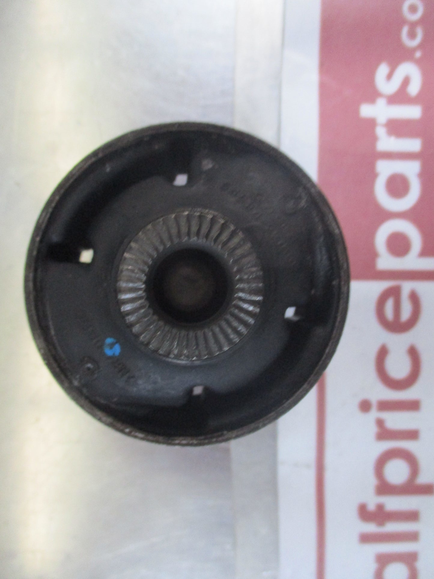 Kia Rio/Sorento/Soul Genuine Front Lower Arm Bush New Part.