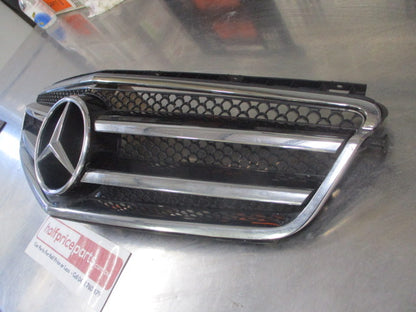 Mercedes Benz C-W204 Genuine Front Chrome Grille Assembly Used Part