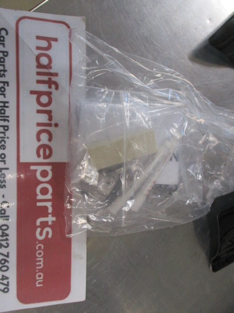 Hyundai Kona Genuine Dark Tint Set Of 4 Slimline Weather Shields New Part