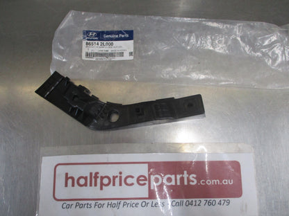 Hyundai Elantra Genuine Right Hand Front Bumper Side Support Cover Bracket New Part