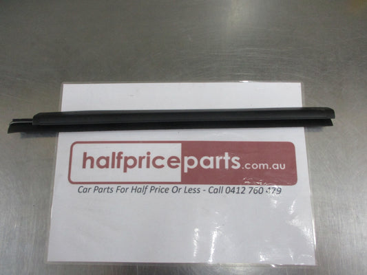 Nissan Navara D40M Genuine Rear Door Molding New Part