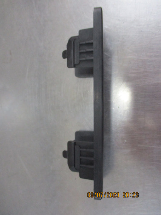 Nissan X-Trail T30 Genuine Rear Center Bumper Finisher New Part