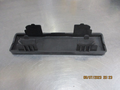 Nissan X-Trail T30 Genuine Rear Center Bumper Finisher New Part