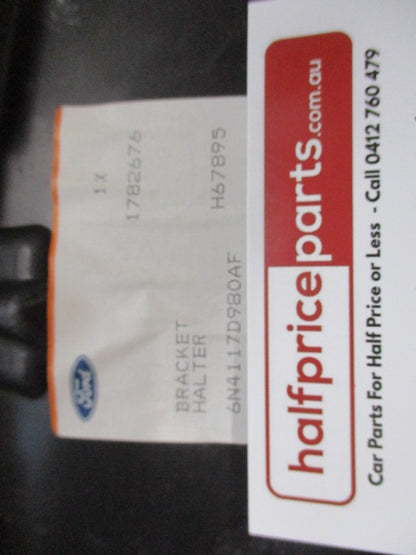 Ford Focus Series II Genuine Right Hand Rear Bumper Bracket Mounting Slides New Part