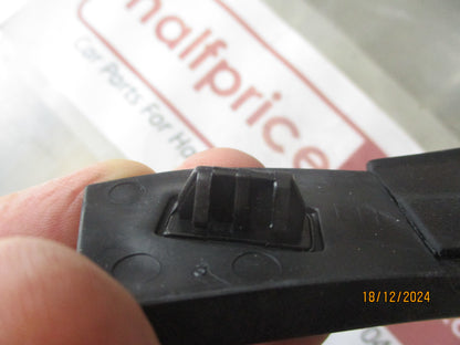 Hyundai Tucson Genuine Front Rubber Bonnet Seal Strip New Part