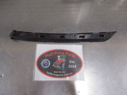 Hyundai Elantra Genuine Left Hand Front Upper Bumper Cover Support New Part