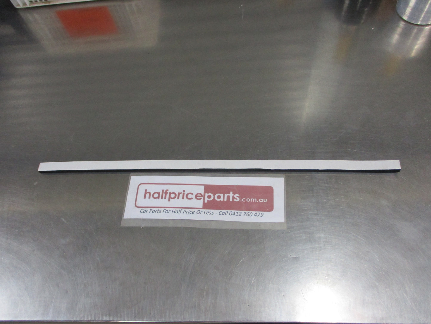 Holden VF Commodore/WM Statesman Genuine Bonnet Air Scoop Seal New Part