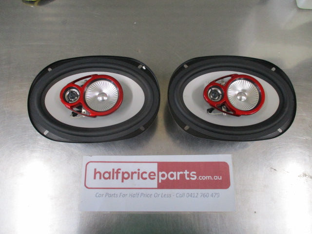 Genesis 3-Way 150 Watt 6" x 9" Speakers (Pair) - New Part