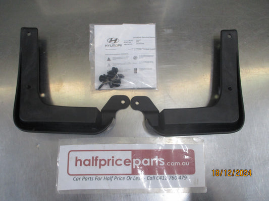 Hyundai Veloster Genuine Front Mud Flap Set With Screws New Part